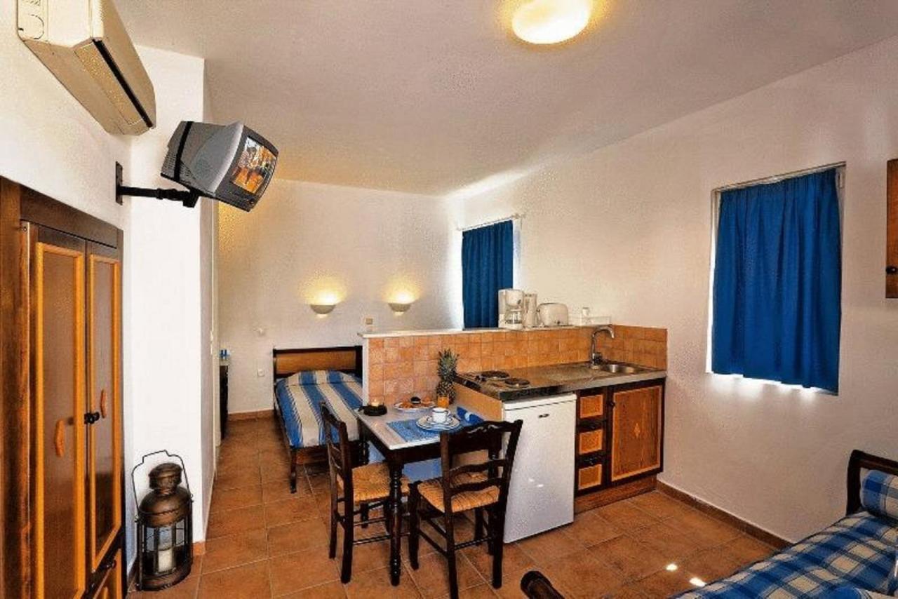Katikies Studios & Apartments Lárdosz Kültér fotó